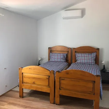 Apartman Casa Dinko *